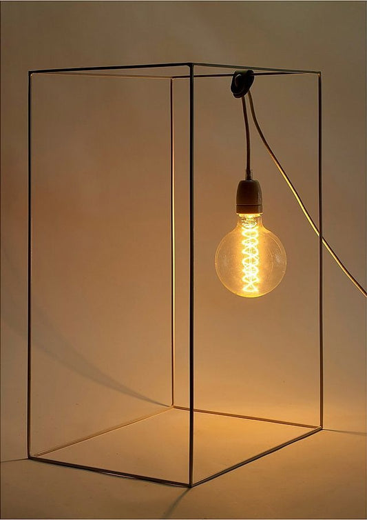 Elegant Designs Metal Lamp