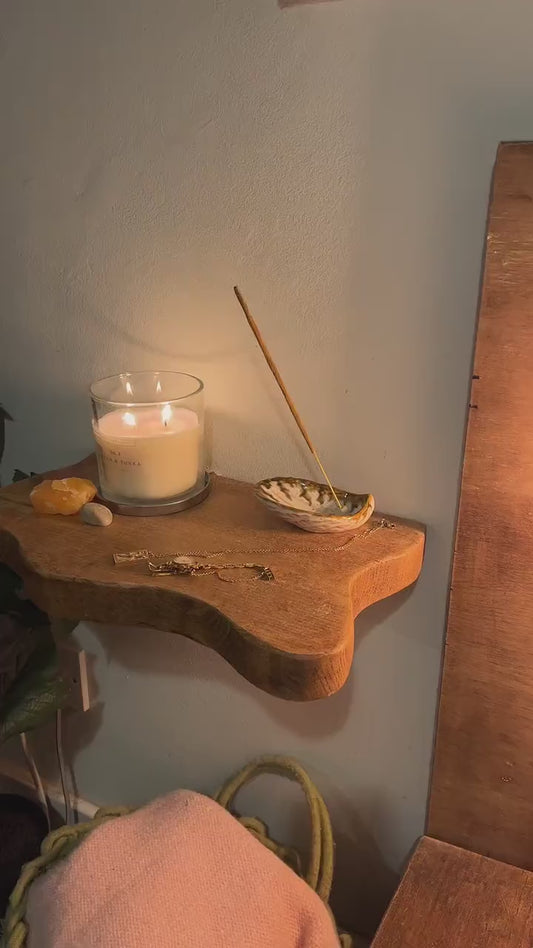 Rustic Live Edge Solid Wood Floating Shelves – Chunky Scaffold with Hidden Brackets