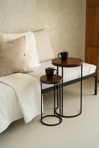 Sleek Round Tables