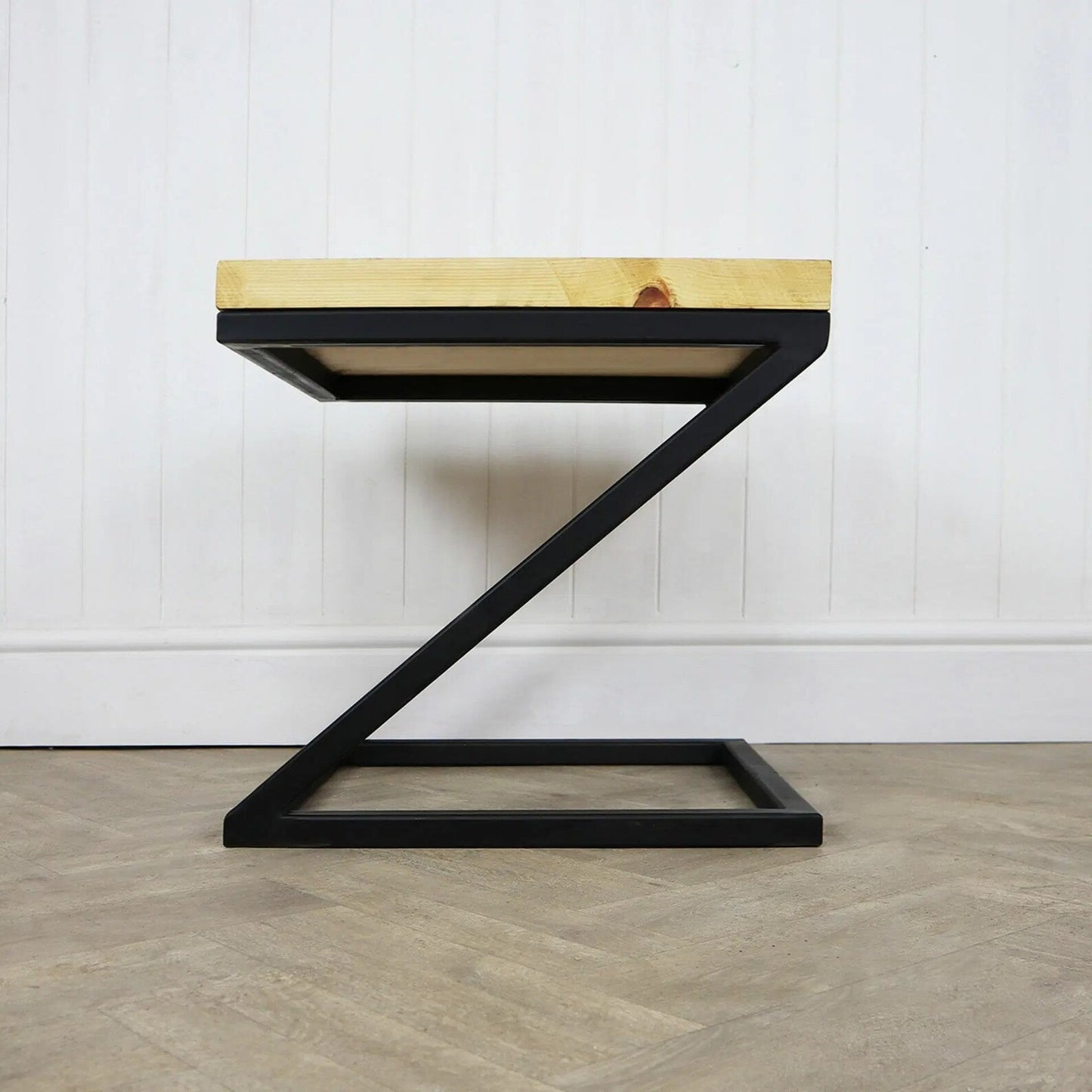 Z Floating Side Coffee Table