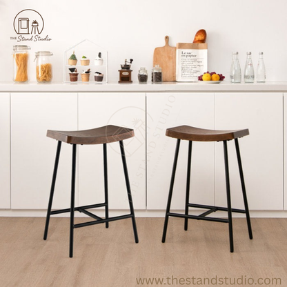 Curzy Wooden Bar Stool Chair, Rustic Bar Stools