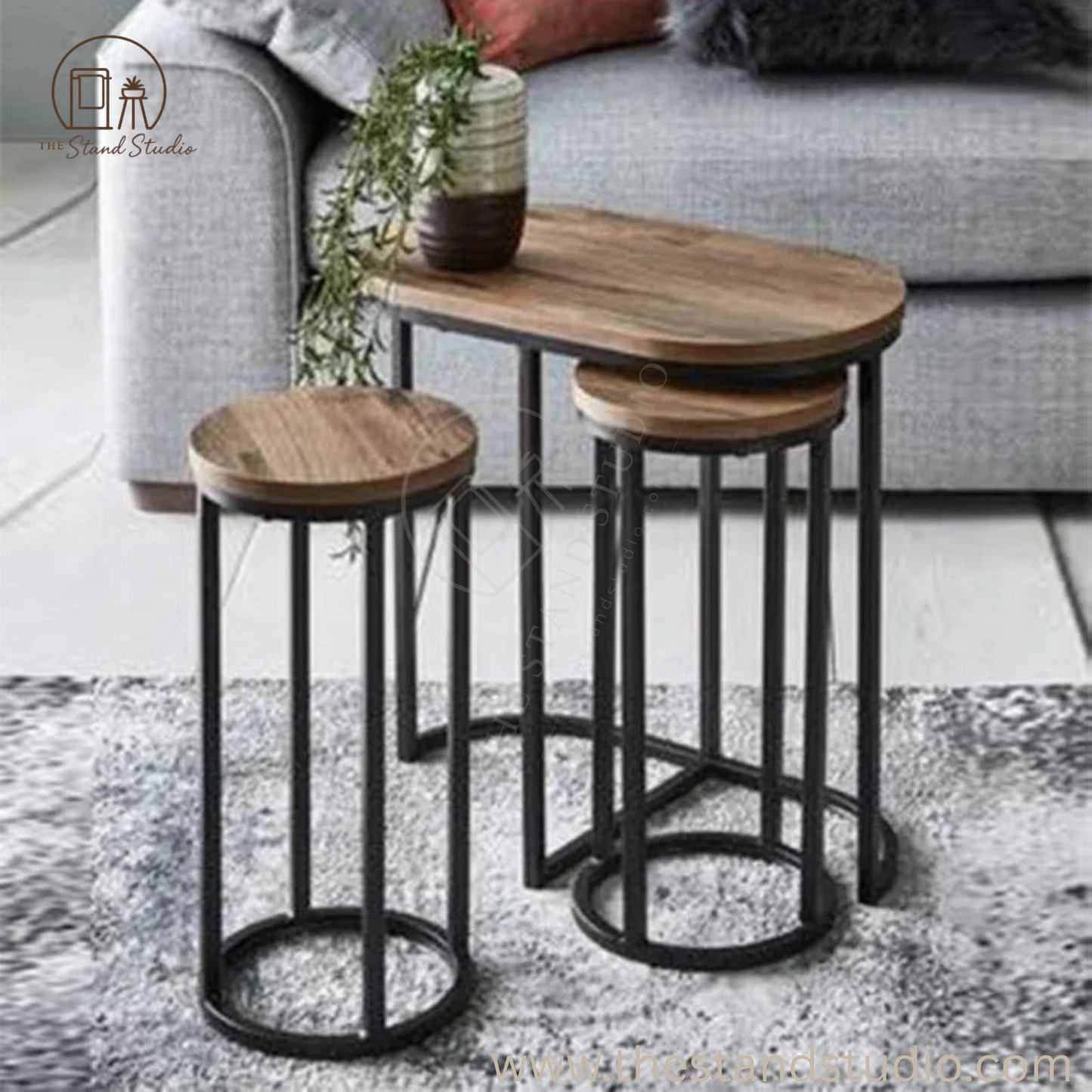Round Nesting Side Tables (Set of 3)